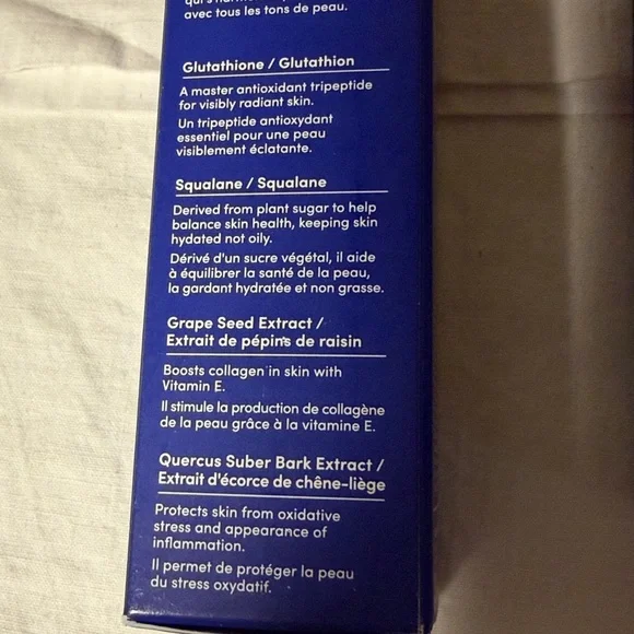 Lion Pose Unghosted Tinted Mineral SPF 42 New in Box - Picture 3 of 5